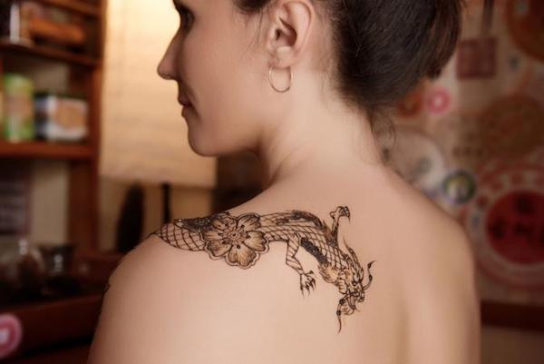 bali tattoo parlor dragon design