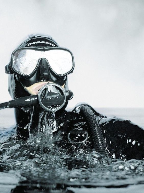 Best Underwater Equipment for Scuba Diving for Beginners