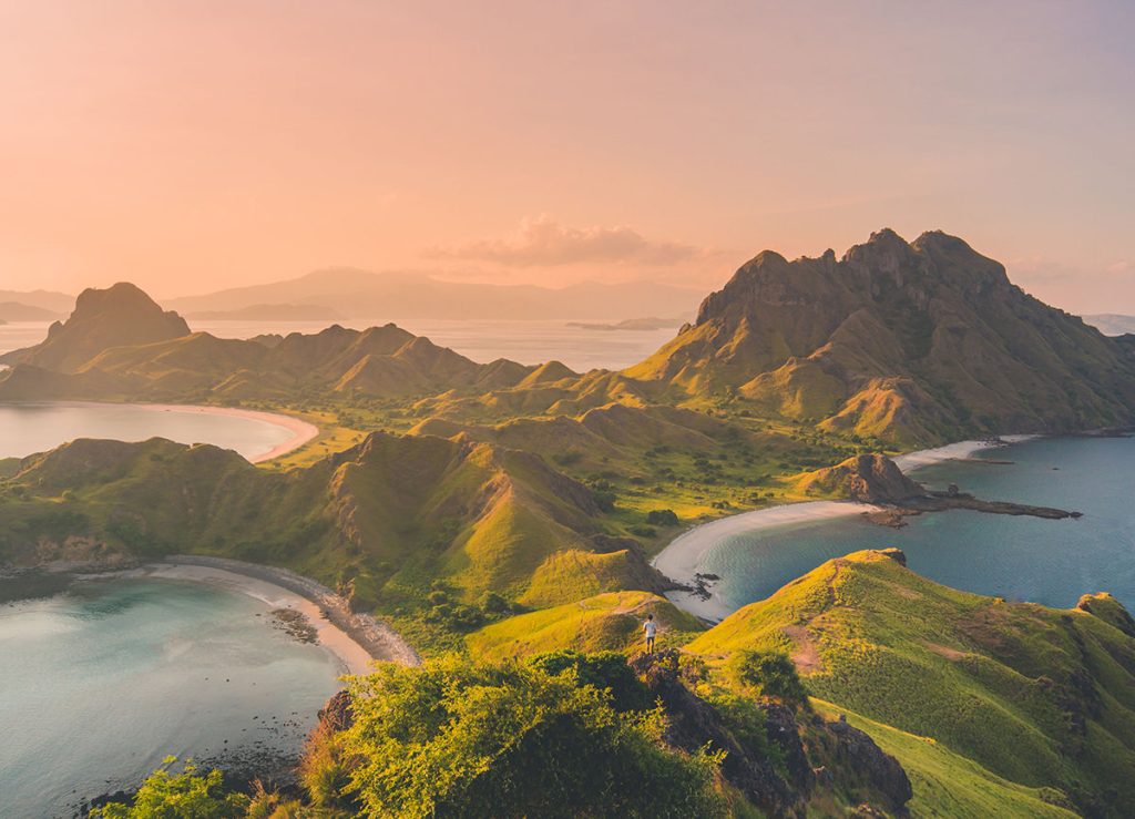 Trekking on Komodo liveaboard